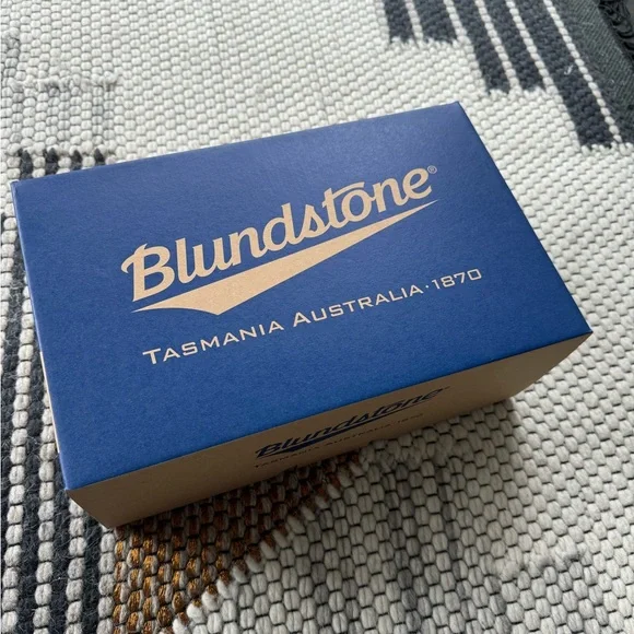 ❗️SOLD❗️Like New - Blundstone 1630 Women’s Original High Top Boots, Rustic Black - Picture 6 of 10